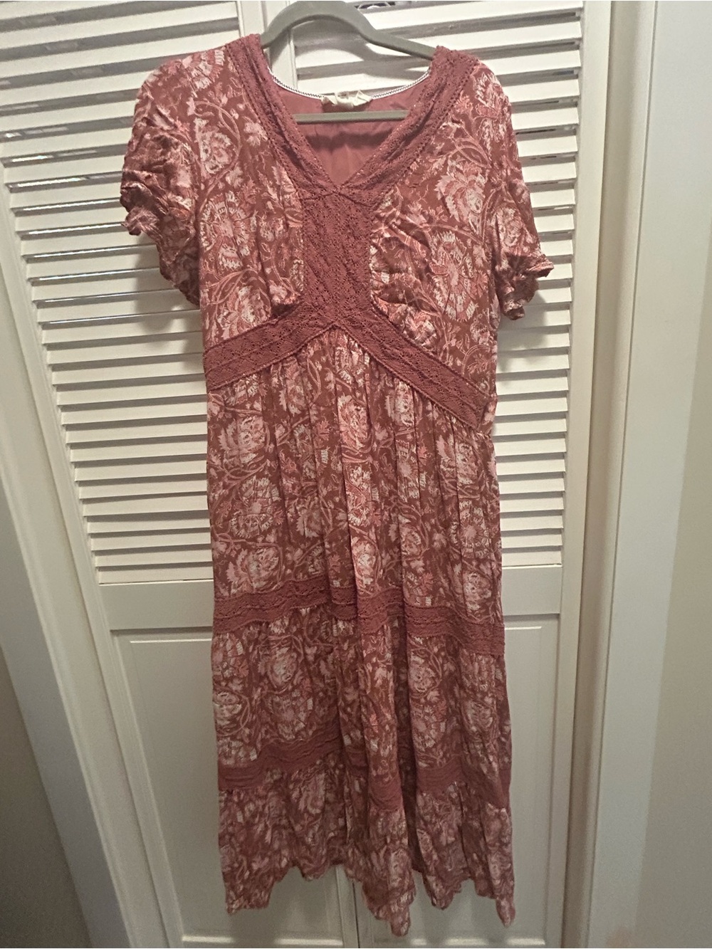 Women’s Rose-Pink Floral Lace-Trim Maxi Dress
